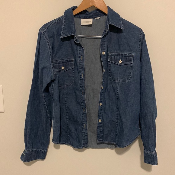 90’s Jean button up - Picture 1 of 3